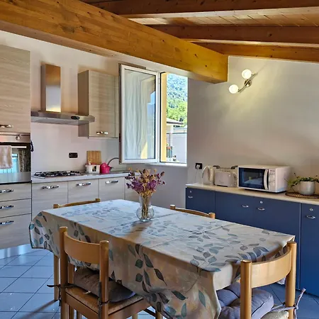 Apartment Maisonnette Terrace Lierna